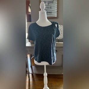 Deletta Asymmetrical Sleeve Tee